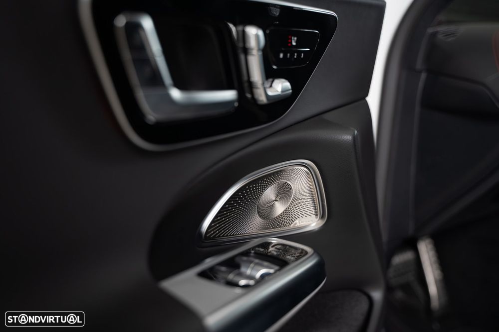 Mercedes-Benz E 53 AMG HYBRID 4Matic+ SpeedshiftFT TCT 9G - 29