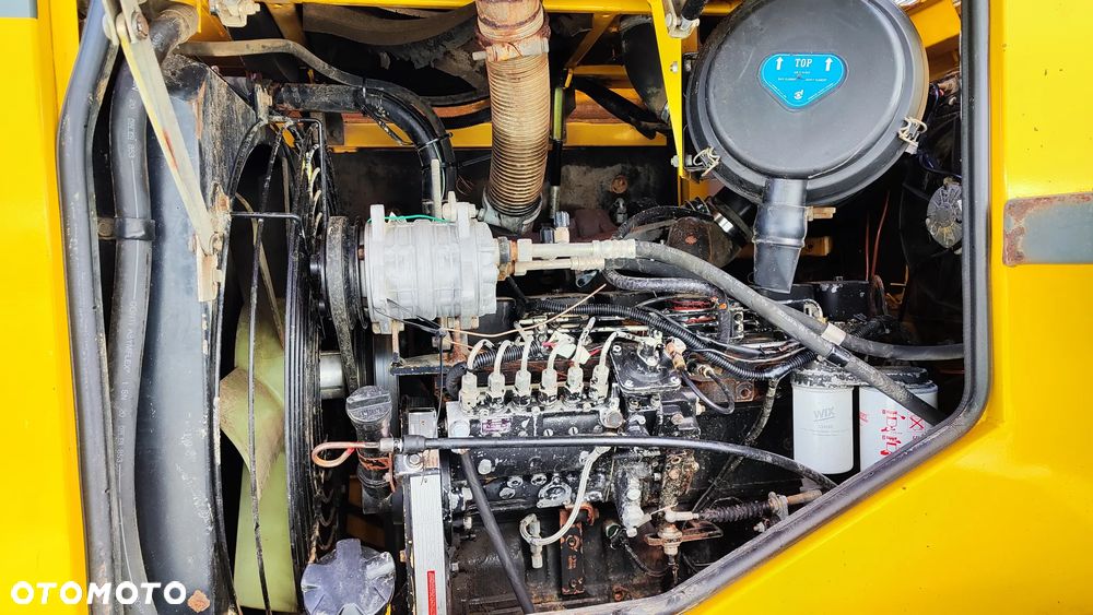 Komatsu WA270-3 - 6