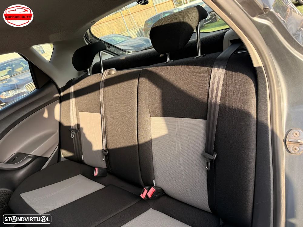 SEAT Ibiza 1.2 12V Reference - 10
