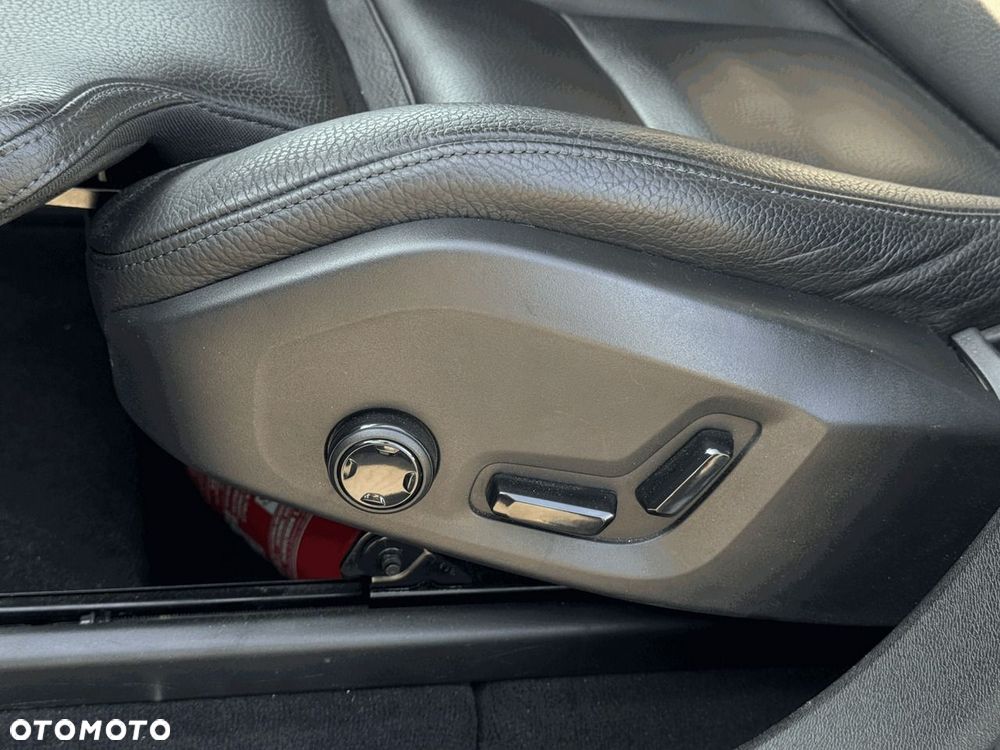 Volvo XC 60 - 27