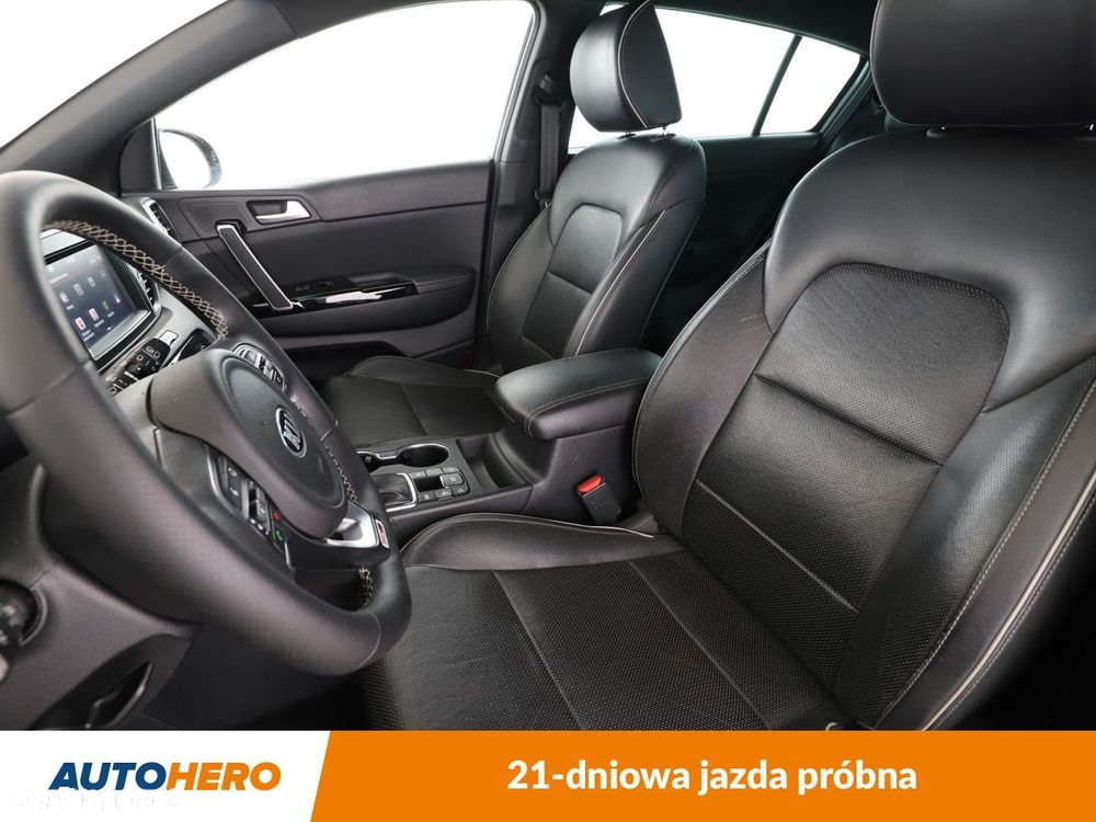 Kia Sportage - 11