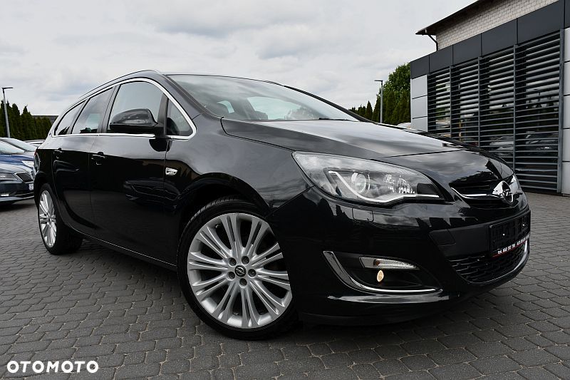 Opel Astra 1.4 T Cosmo - 1