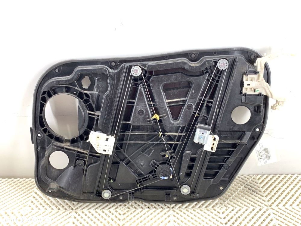 PODNOŚNIK SZYBY LEWY PRZÓD  KIA XCEED (CD) 2019 - 2022 1.5 T-GDI 118 kW [160 KM] benzyna 2021 - - 2