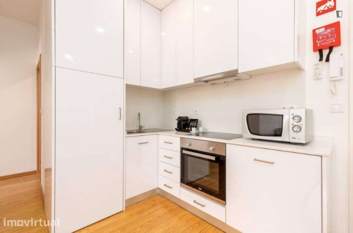 Apartamento com 1 quartos - localizado em Santo Ildefonso Porto - Grande imagem: 5/13