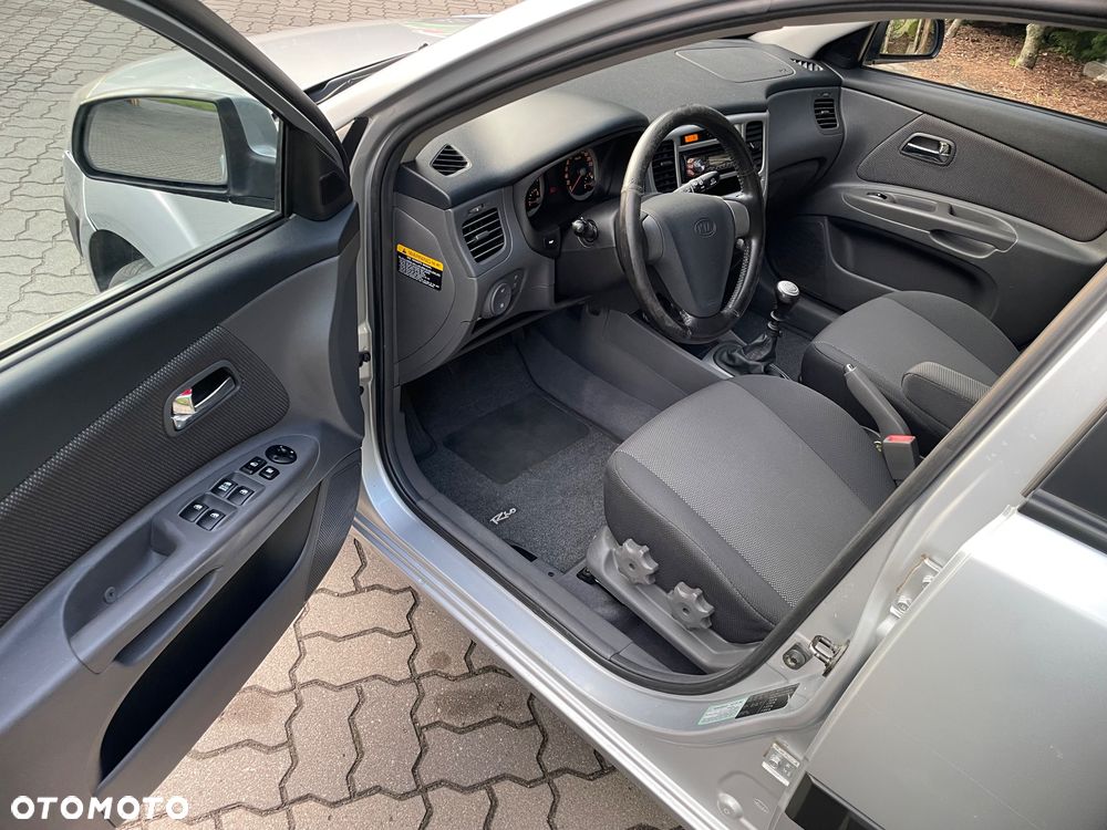 Kia Rio 1.5 CRDi Comfort - 10