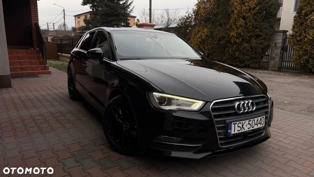 Audi A3 Sportback - 2