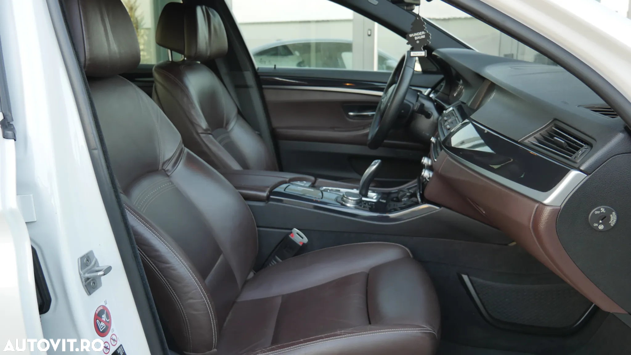 BMW Seria 5 535d xDrive AT - 16