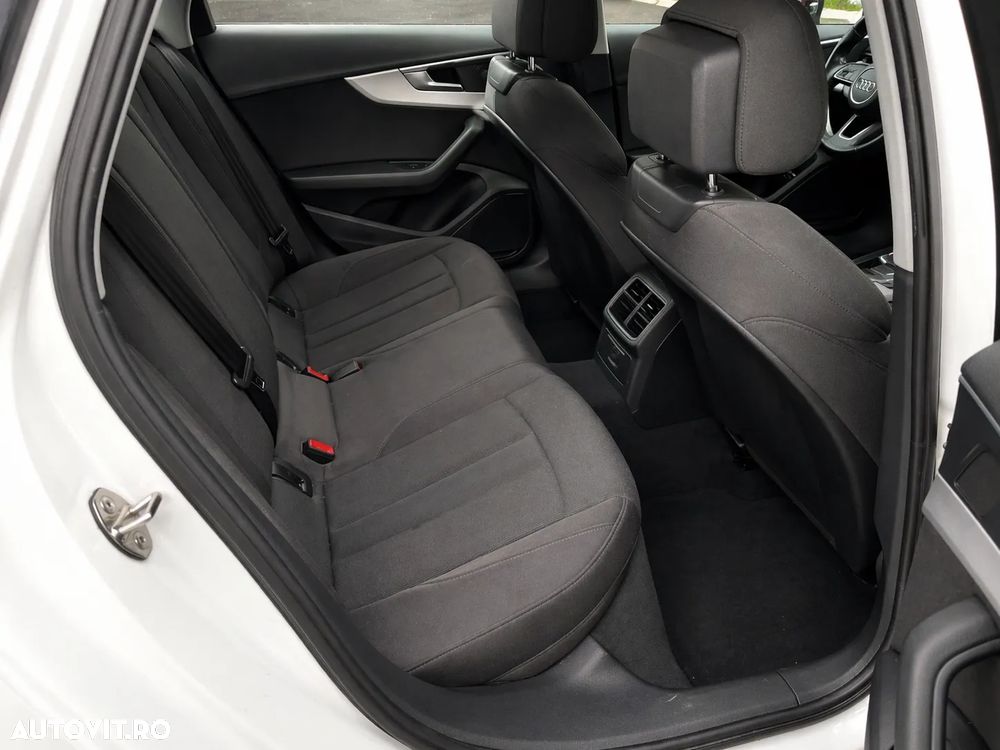 Audi A4 2.0 TDI Multitronic - 10