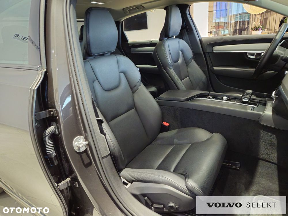 Volvo S90 - 26