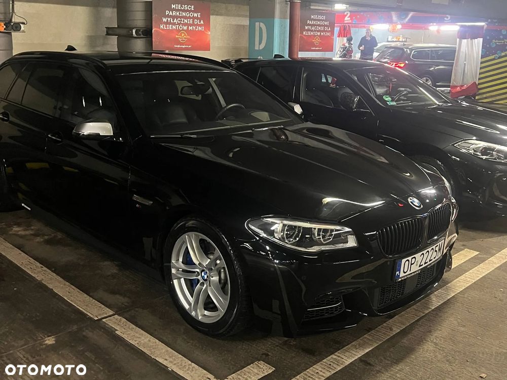 BMW Seria 5 M550d xDrive Sport-Aut - 10