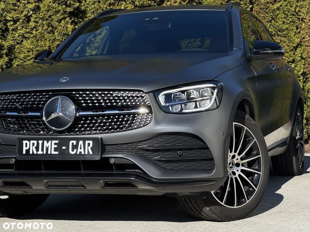 Mercedes-Benz GLC 220 d 4Matic 9G-TRONIC AMG Line - 2
