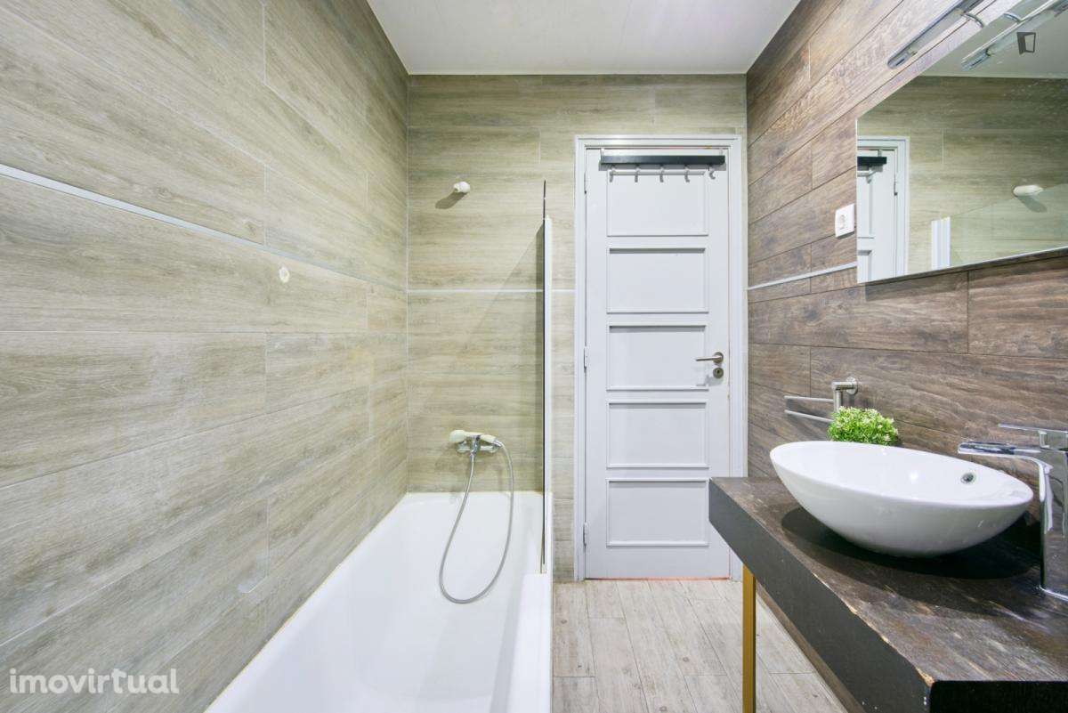 Quarto - localizado em Arroios Lisbon - Grande imagem: 3/19