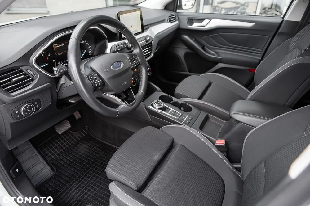 Ford Focus 1.5 EcoBlue Start-Stopp-System TITANIUM - 15