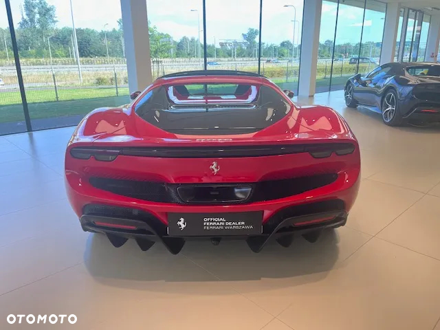 Ferrari 296 GTS - 5