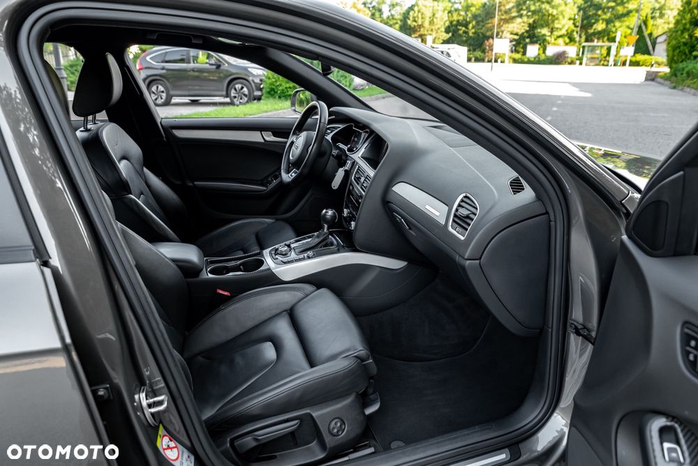 Audi A4 Avant 3.0 TDI DPF quattro S tronic S line Sportpaket - 29