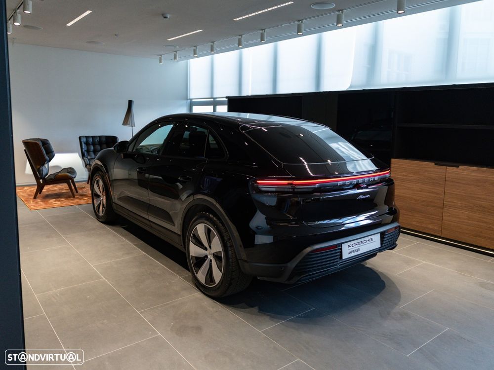 Porsche Macan Electric - 9