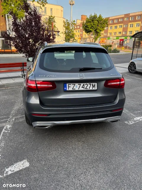 Mercedes-Benz GLC 220 d 4-Matic - 6