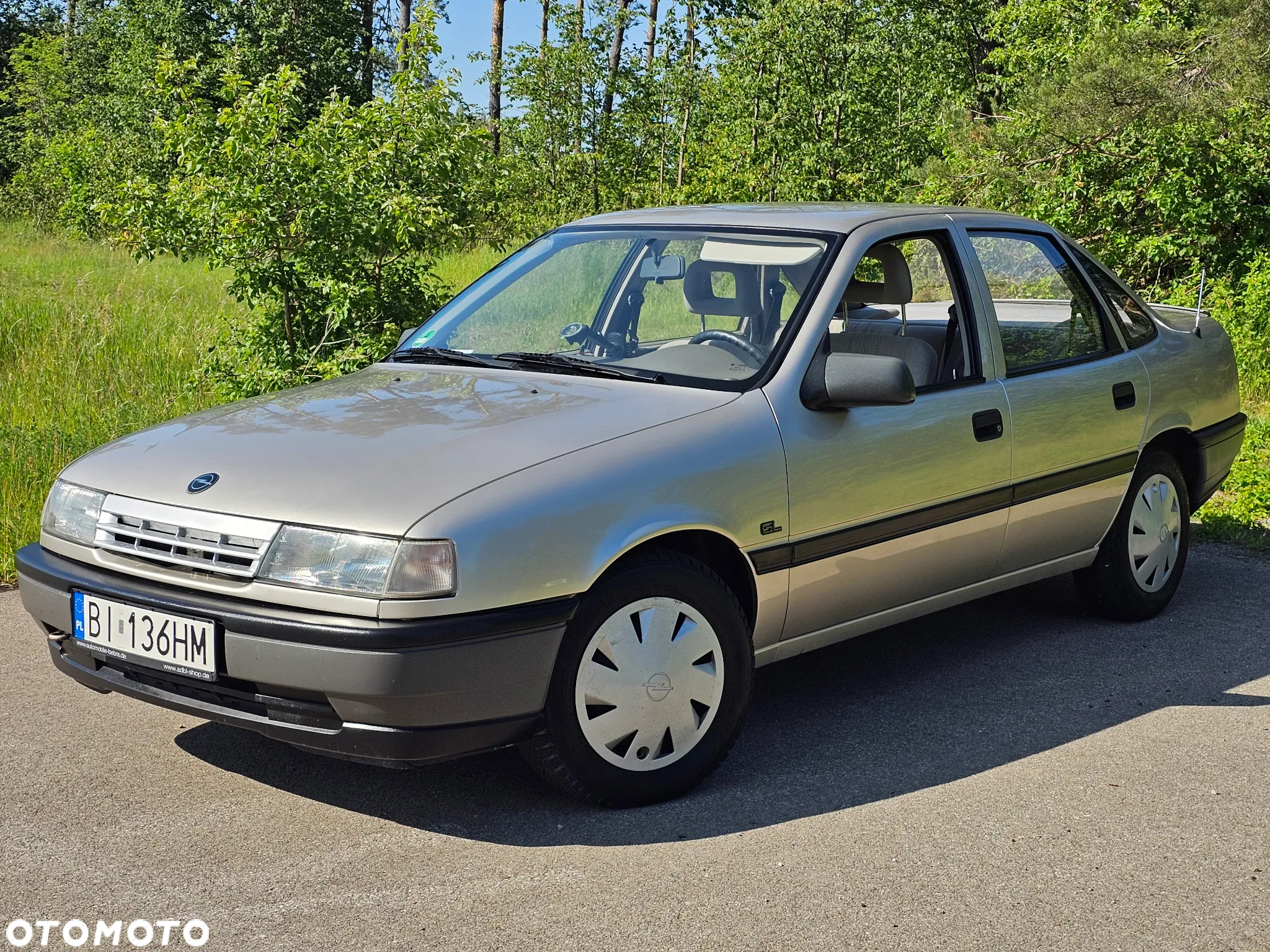 Opel Vectra 2.0 GL - 8