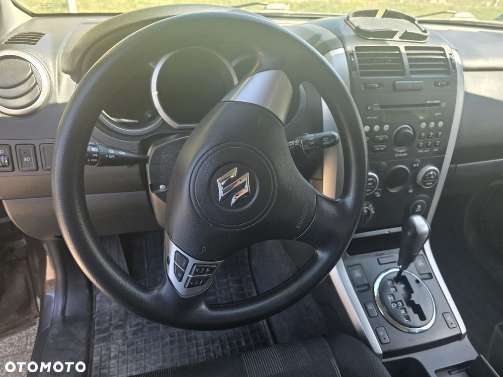 Suzuki Grand Vitara - 7