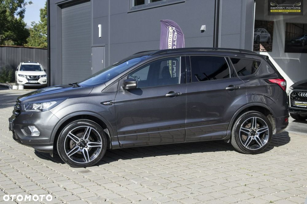 Ford Kuga 1.5 EcoBoost 2x4 ST-Line - 18