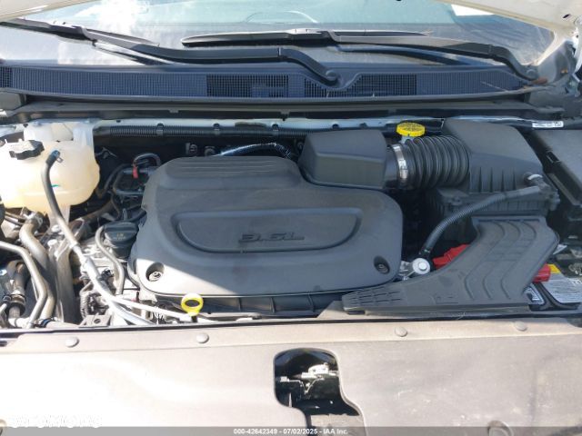 Chrysler Pacifica - 11