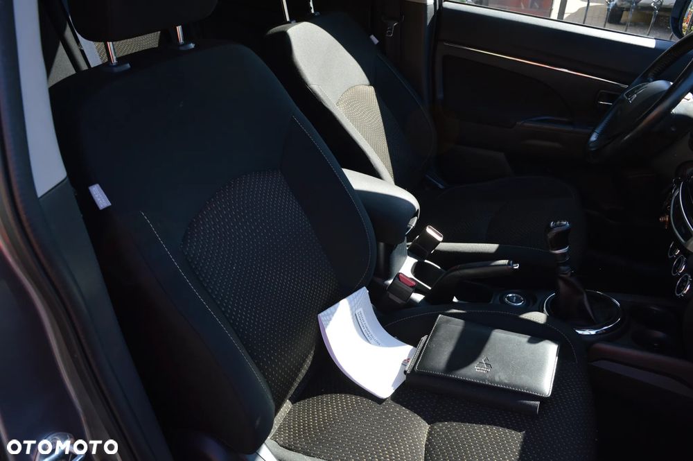 Mitsubishi ASX 1.8 DID Invite 4WD - 26