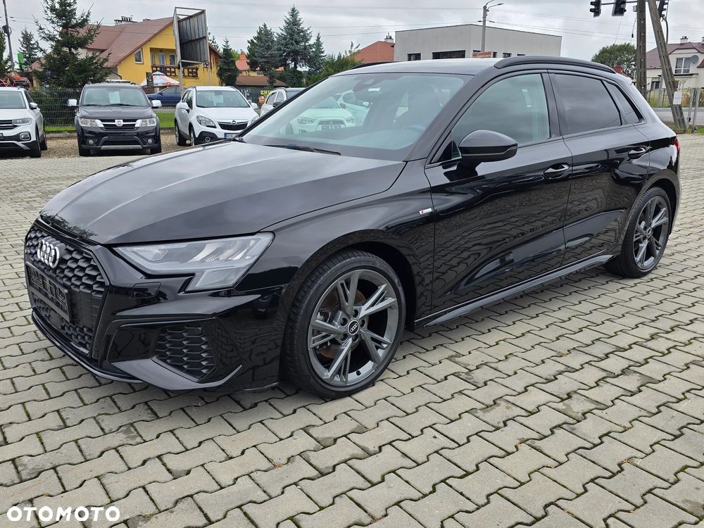Audi A3 Sportback - 4