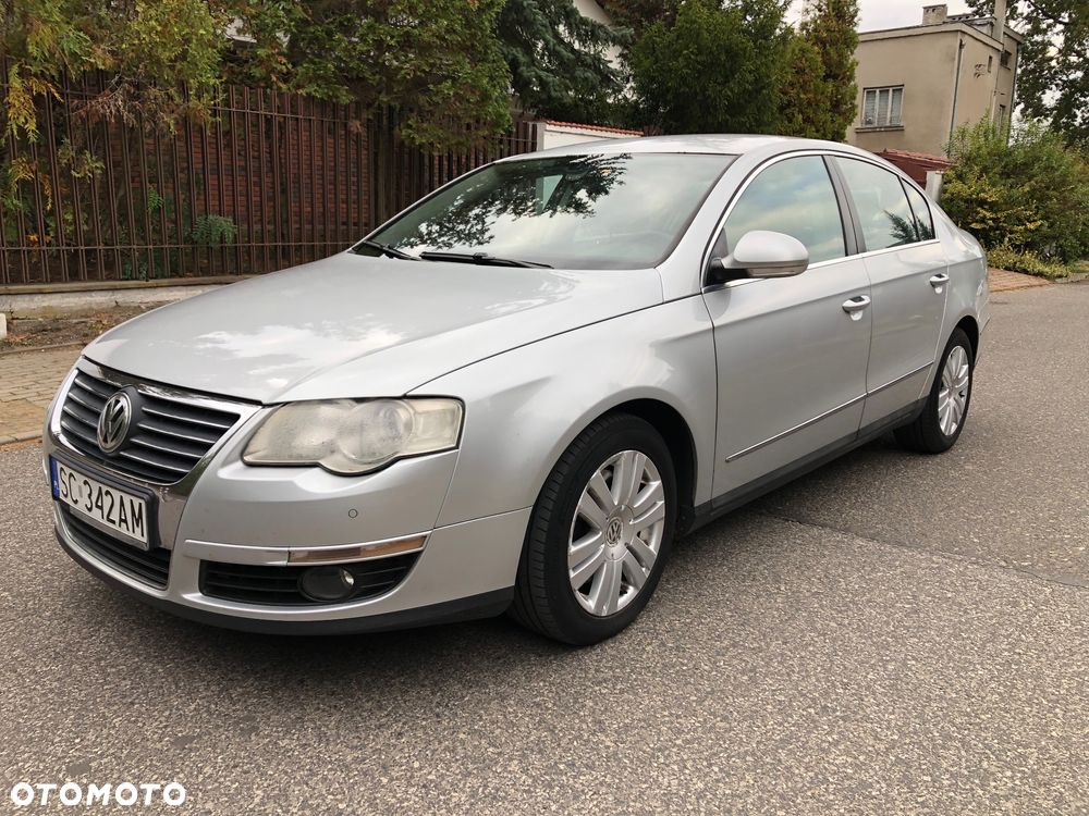 Volkswagen Passat 2.0 TDI Comfortline - 5