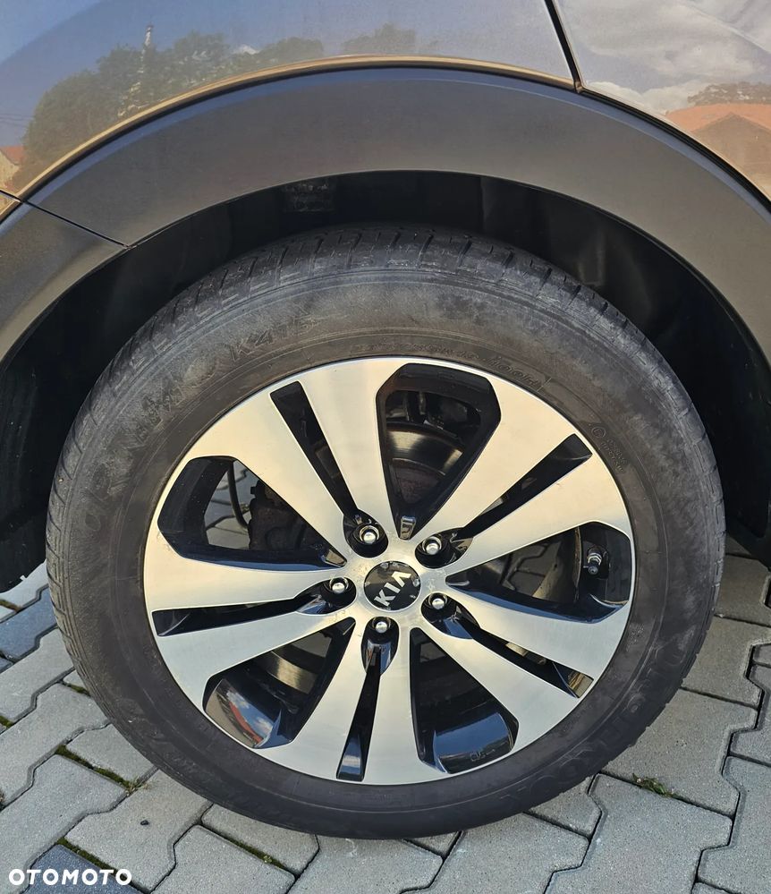 Kia Sportage 2.0 CRDI M AWD - 10