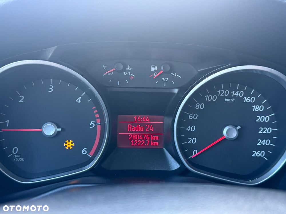 Ford Mondeo 2.0 TDCi Silver X - 21