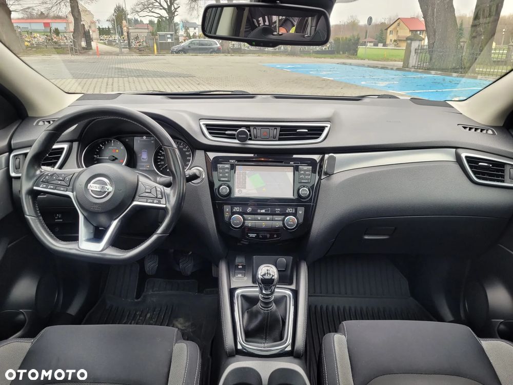 Nissan Qashqai - 10