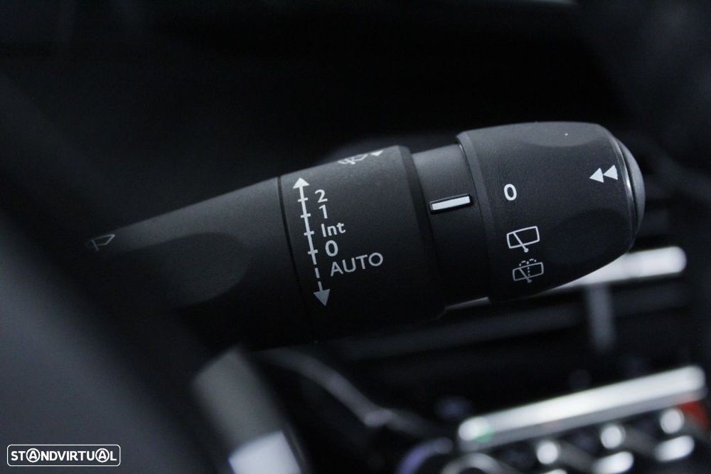 Peugeot 2008 1.2 PureTech Style - 26
