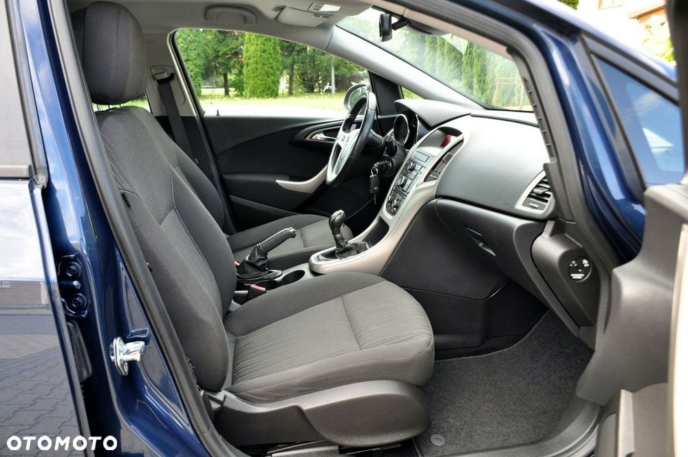 Opel Astra - 17
