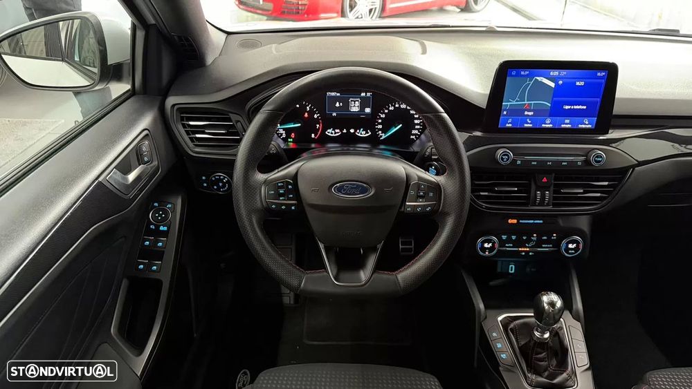 Ford Focus 1.0 EcoBoost S&S ST-LINE STYLE - 13