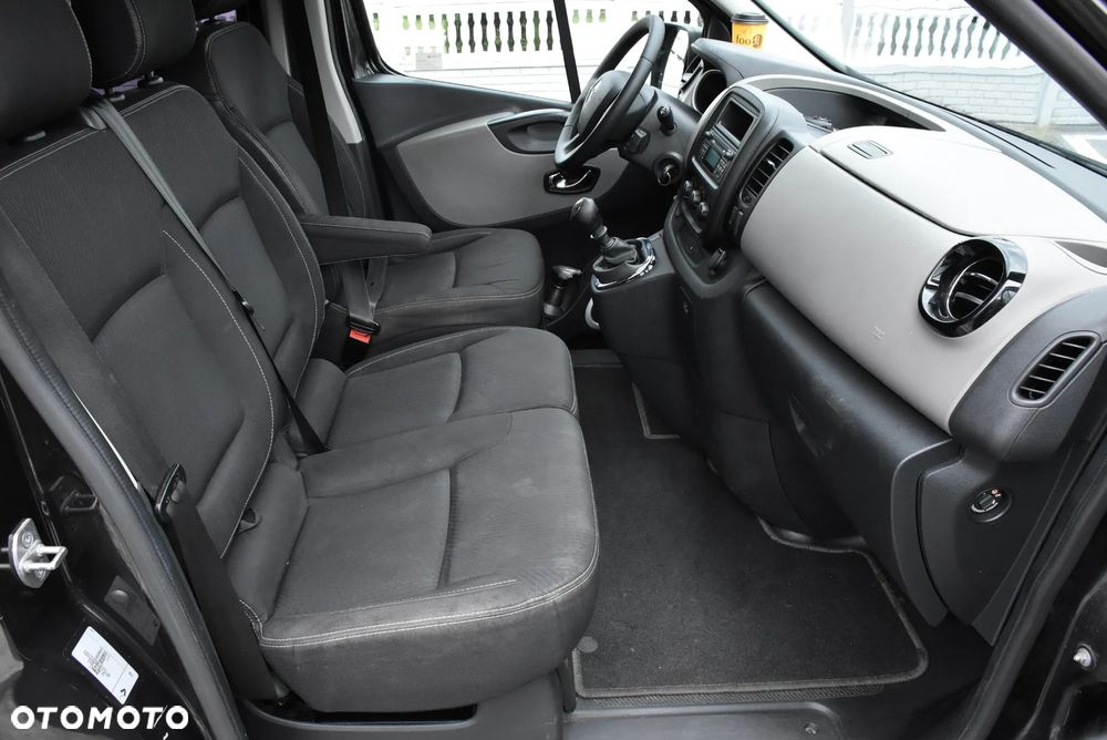 Renault Trafic - 11