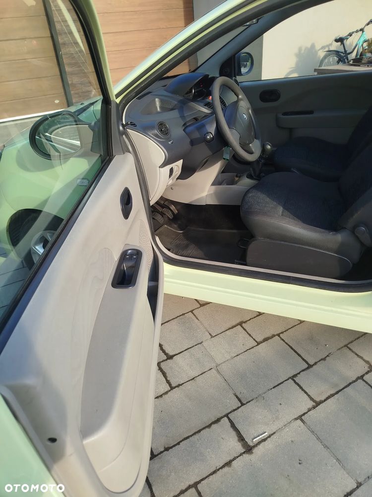 Renault Twingo 1.2 60 Authentique - 6