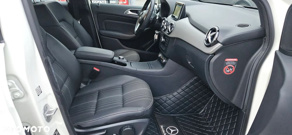 Mercedes-Benz Klasa B 200 (BlueEFFICIENCY) 7G-DCT - 22