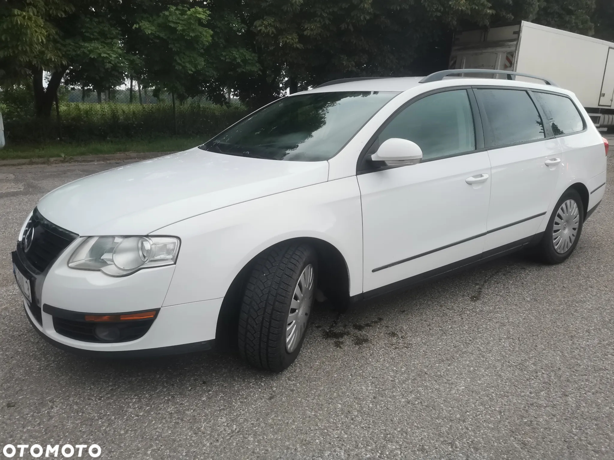 Volkswagen Passat 2.0 TDI Comfortline - 11