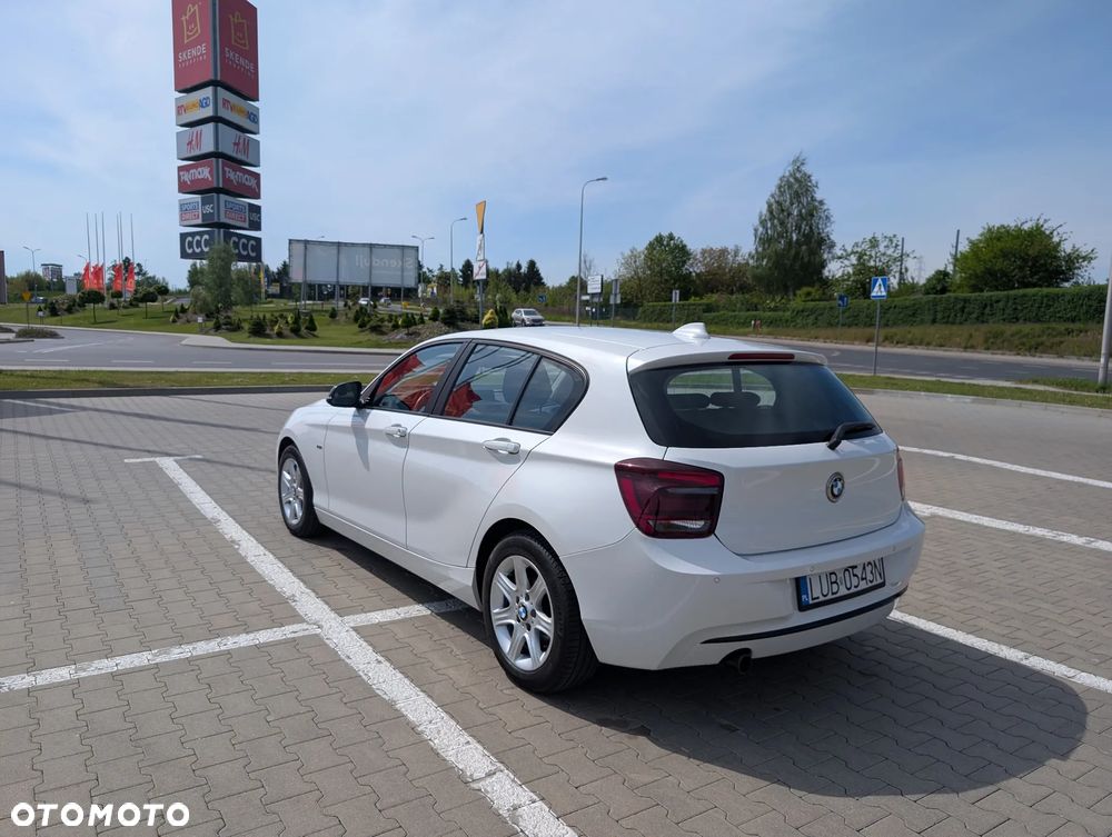 BMW Seria 1 118d Sport Line - 4