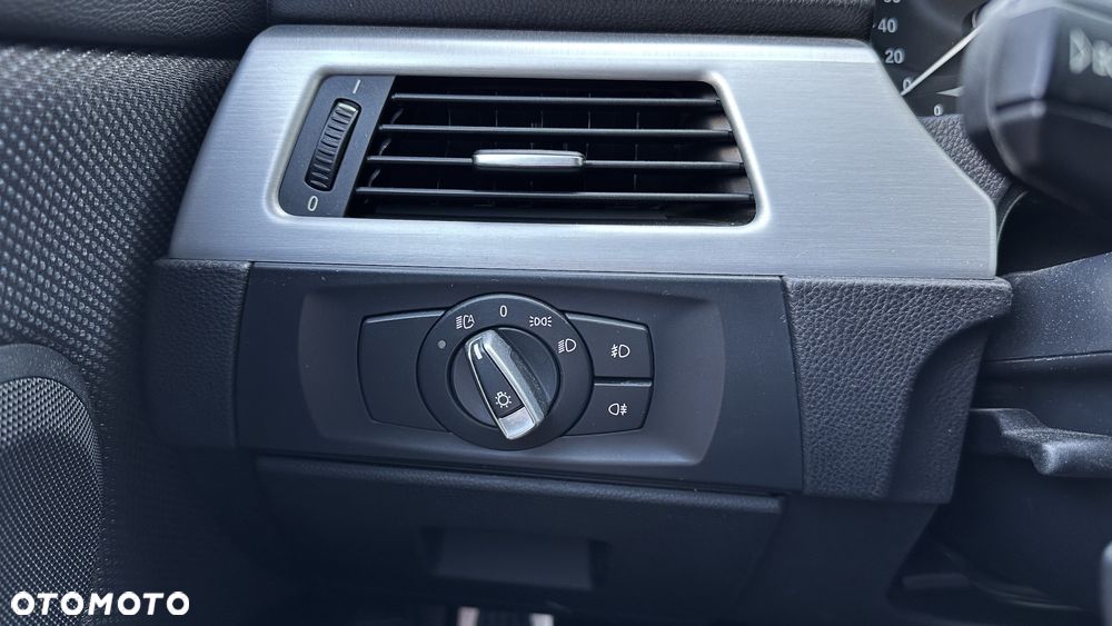 BMW Seria 3 - 23