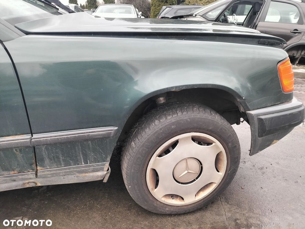 MERCEDES-BENZ 124 T-Model S124 250 TD 124.185 BŁOTNIK LEWY PRAWY SILNIK SKRZYNA STEROWNIK FOTEL LICZNIK KIEROWNICA ZDERZAK KLAPA KLAMKA LAMPA SZYBA CAŁY NA CZĘŚCI - 9