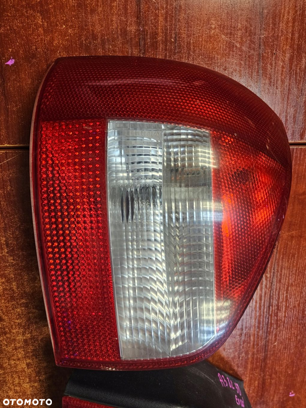 LAMPA LEWY PRAWY TYŁ AUDI A3 8L 3D 00 EU - 2