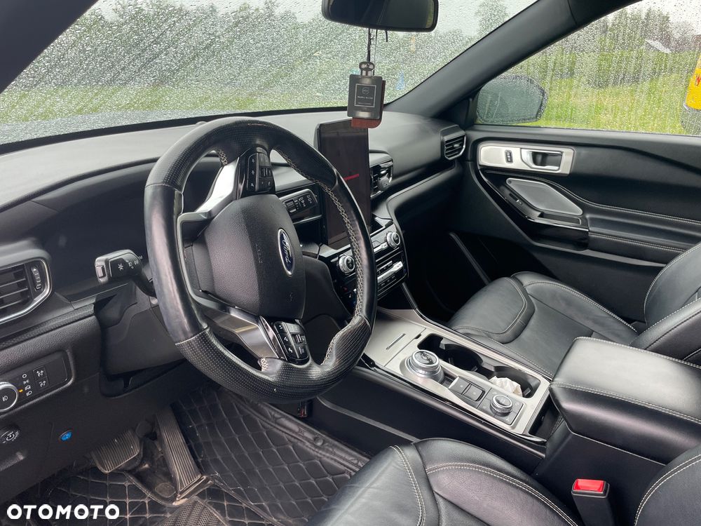 Ford Explorer EcoBoost Plug-in Hybrid PLATINUM - 29