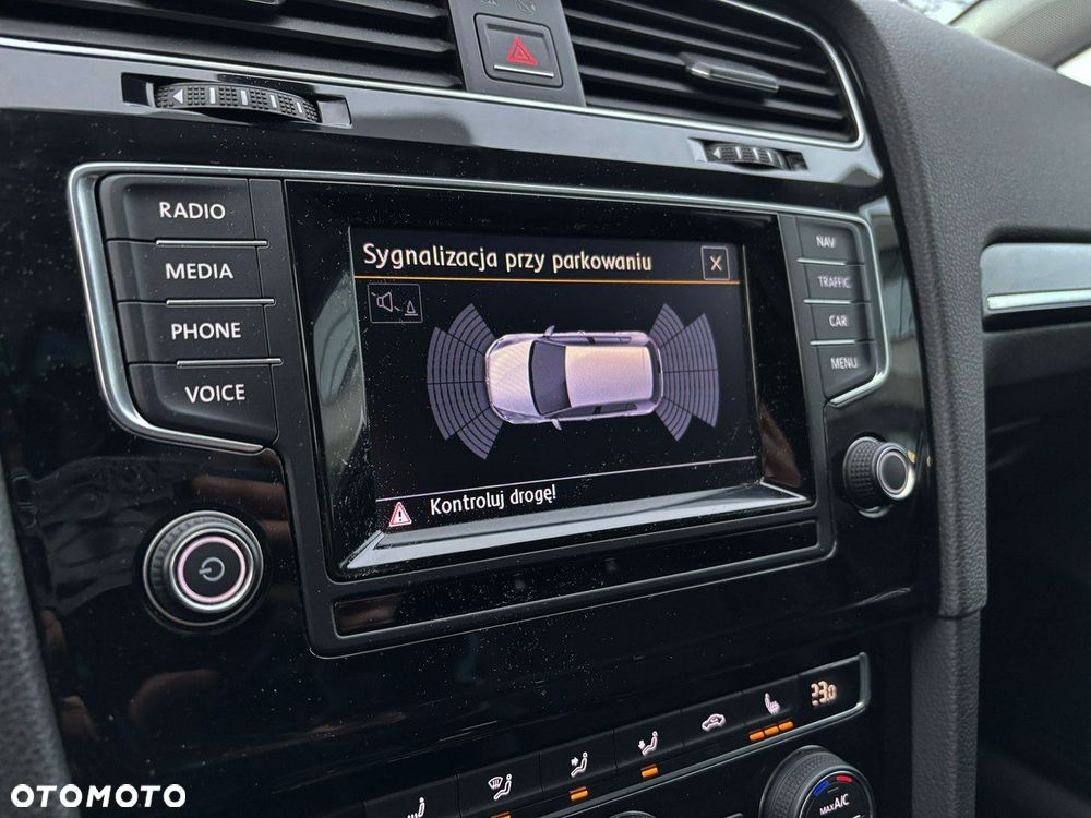 Volkswagen Golf 1.4 TSI BMT Highline DSG - 14