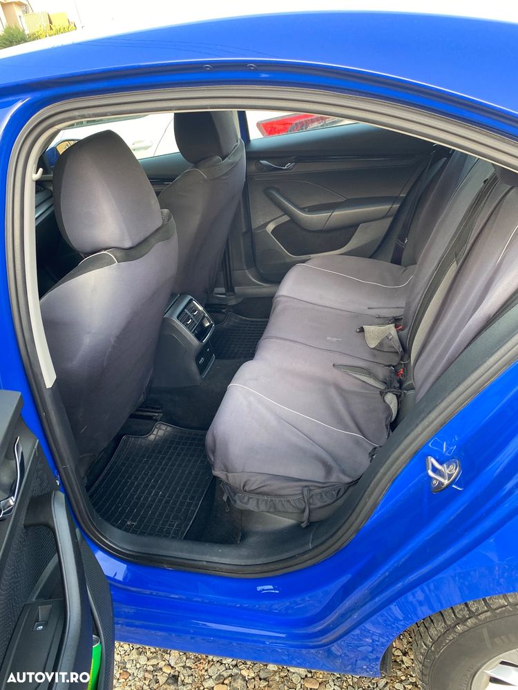 Skoda Octavia 1.0 TSI Style - 6