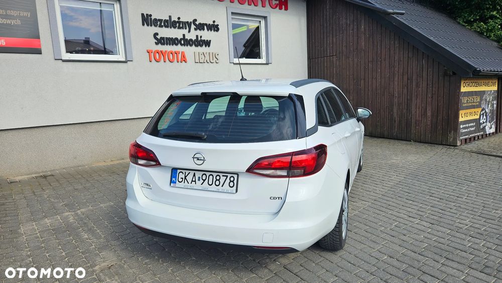 Opel Astra 1.6 CDTI Cosmo - 9