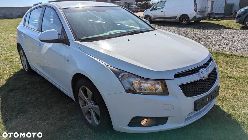Chevrolet Cruze 1.7TD LT+ - 14