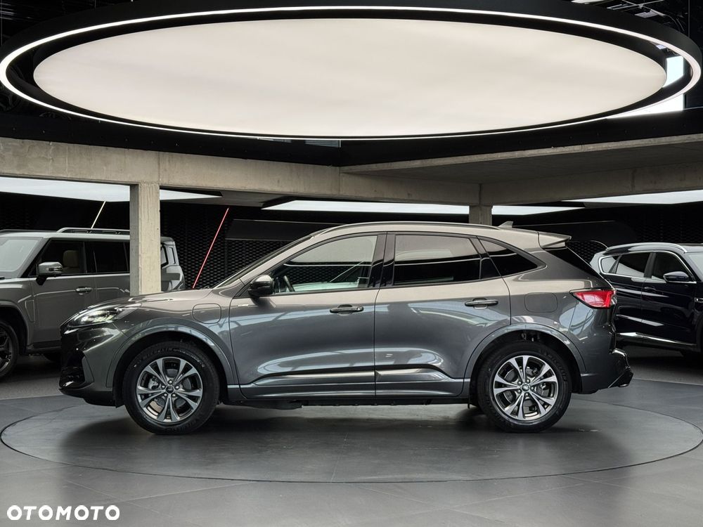 Ford Kuga - 3