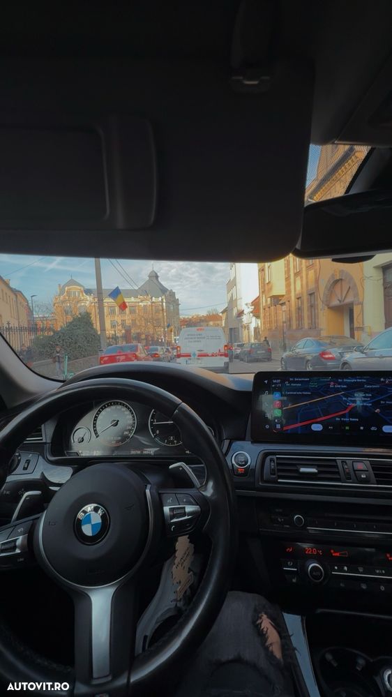 BMW Seria 5 525d xDrive - 4