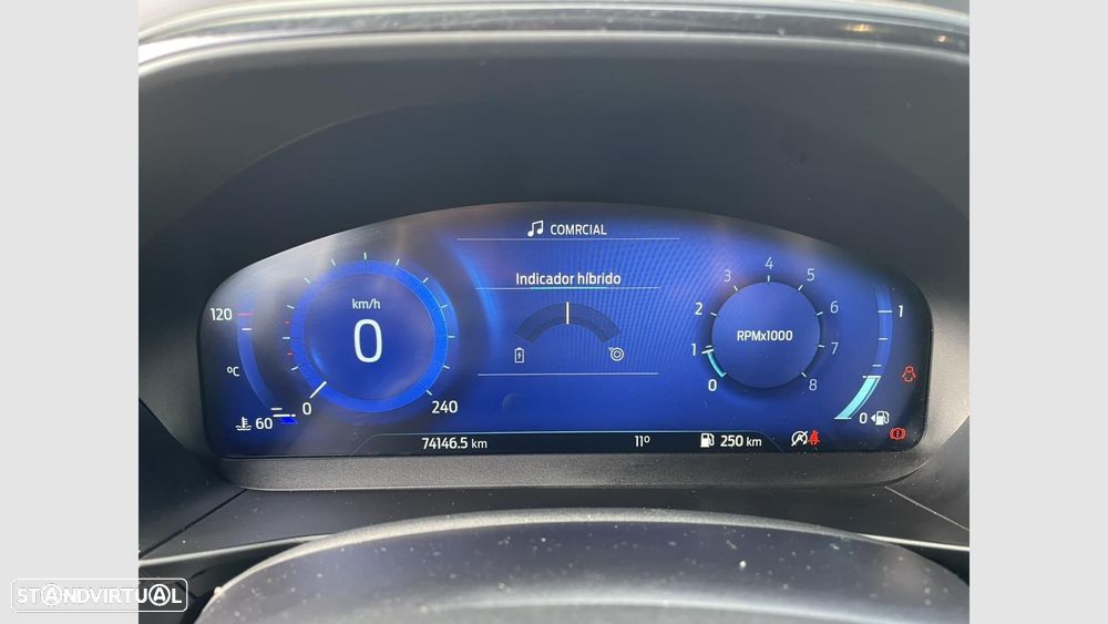 Ford Focus 1.0 EcoBoost MHEV ST-Line X - 5